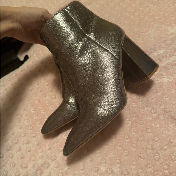 Metallic Ankle Boots - Picture 4 of 6